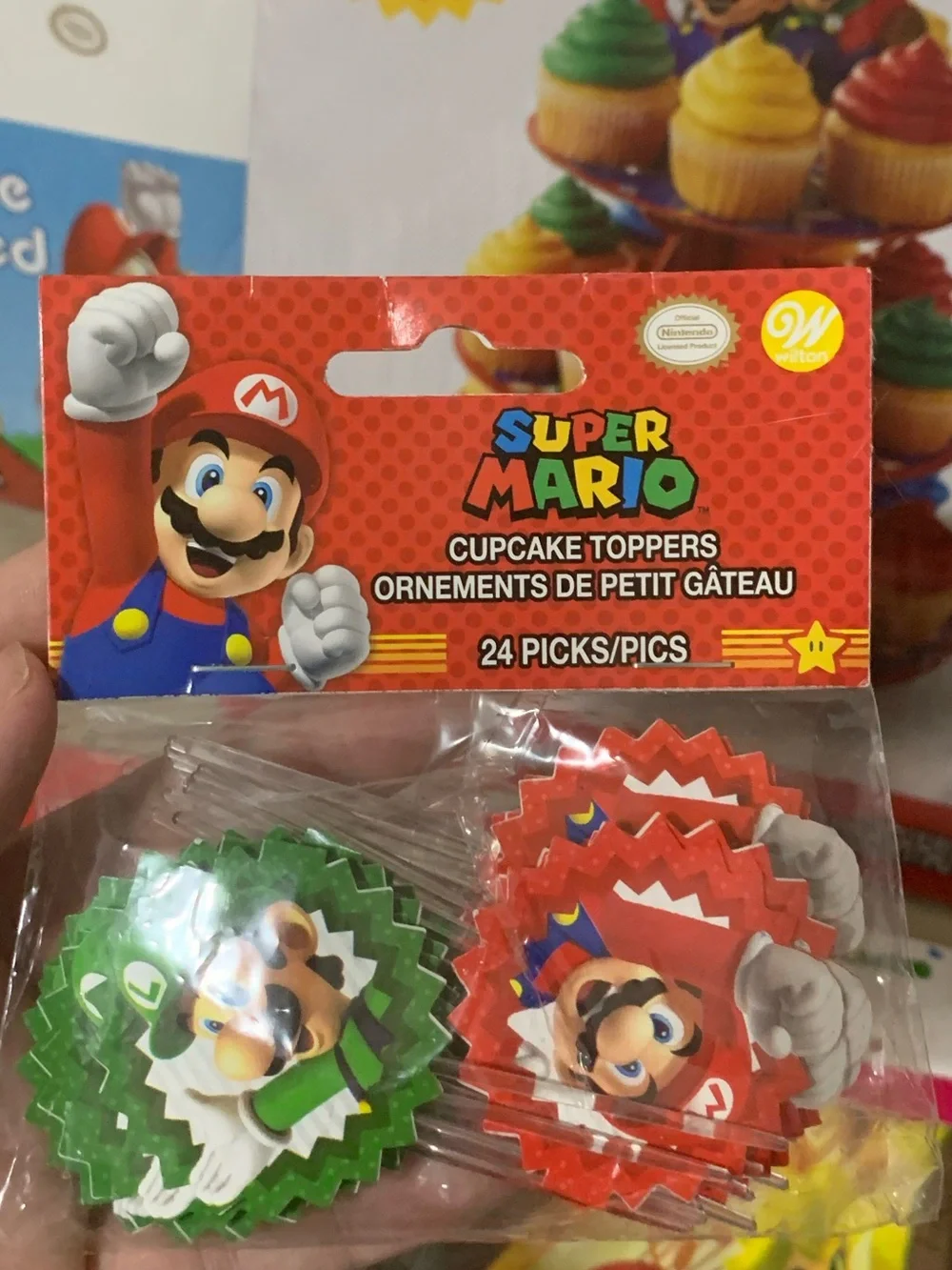 Nintendo Super Mario Multicolor Party Decorations Set - Red Blue Yellow Green
